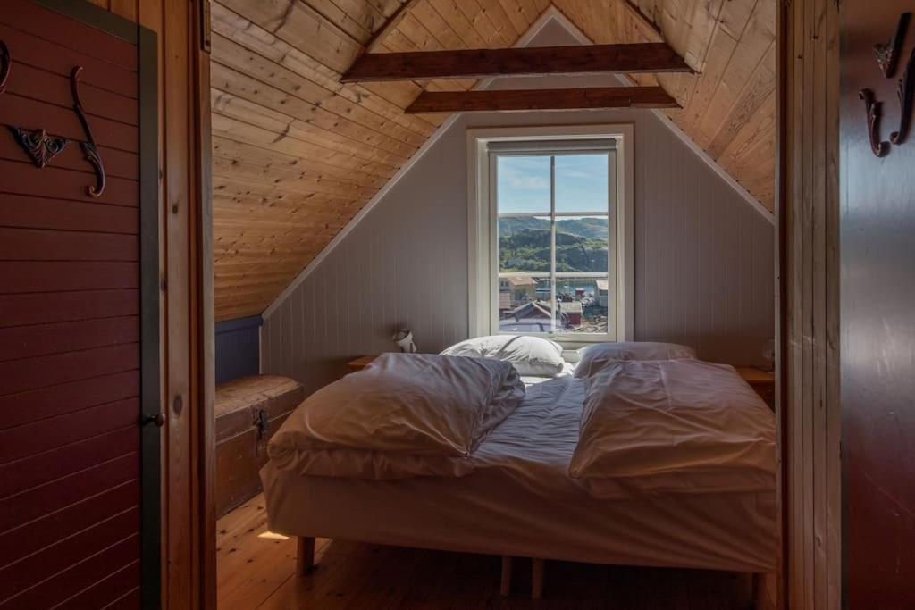 Sharming Cabin In Sund Sund  エクステリア 写真